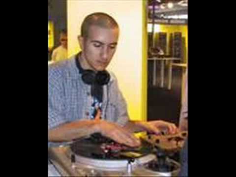 TAYONE LIVE @ 2THEBEAT