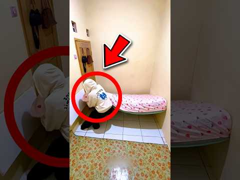 This Mattress Fits Perfectly in a Tiny Bedroom 😲 #shorts