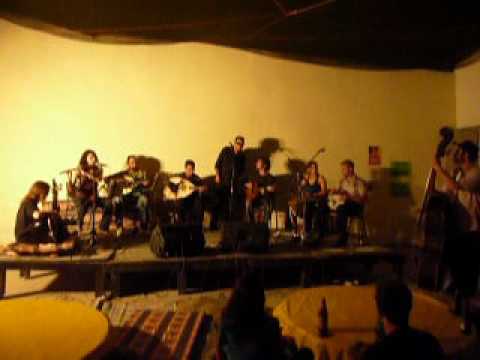 הופעה של Ensemble El Matruz