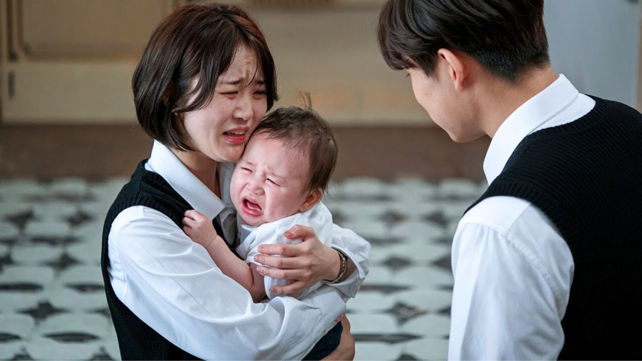 ELA FOI ABANDONADA ENQUANTO ESTAVA GRÁVIDA !