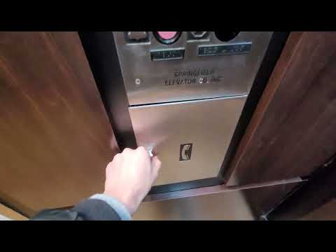 MEI (Springfield) Hydraulic Elevator @ Baymont by Wyndham on the Strip - Branson, MO