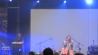 Glasser - Mirrorage @ Off Festival 05.08.2011