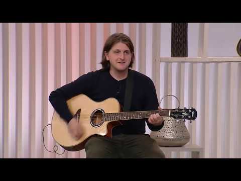 Ba Mchele a Buon Pomeriggio con Michele Cucuzza . Puntata 02/11/2018