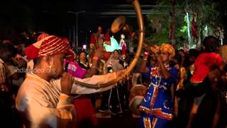 Bride and grooms from India