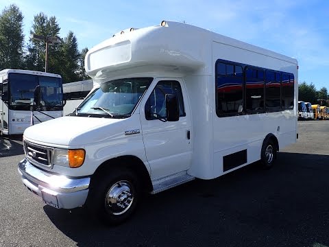 Northwest Bus Sales Used 2006 Ford Startrans 12 Passenger + 2 Wheelchair Shuttle Bus -S32912