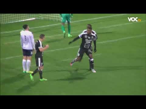 Vannes OC 3 - 1 Redon : Le premier But de Ndepo