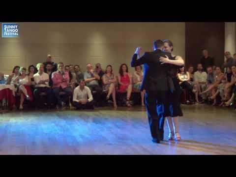 Pablo Rodriguez  and  Anne Bertreau  are  dancing  to  the  vals  "  La serenata de ayer  "  by  Juan D'Arienzo  at  Sunny Tango Festival  in  2019