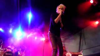 Evermore: Dann&#39;s drum solo + Can You Hear Me? (live)