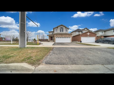 643 Doon S Dr, Kitchener Branded