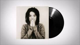 Björk - Crying