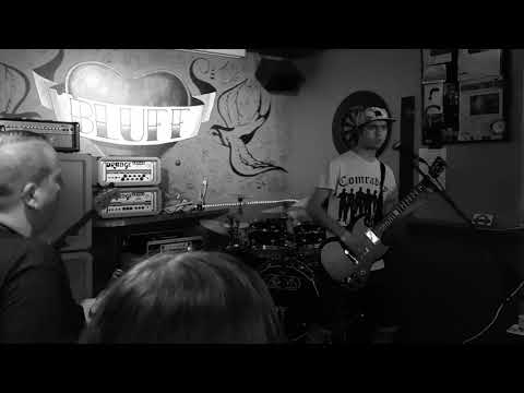 Crooked Morality - Traitor Live @ Café Bluff
