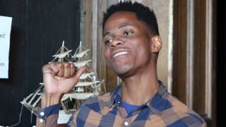 Comedians In Chucks Getting Chicken -- \