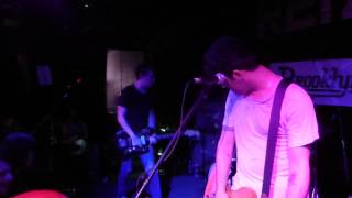 METZ - The Swimmer (SXSW 2015) HD