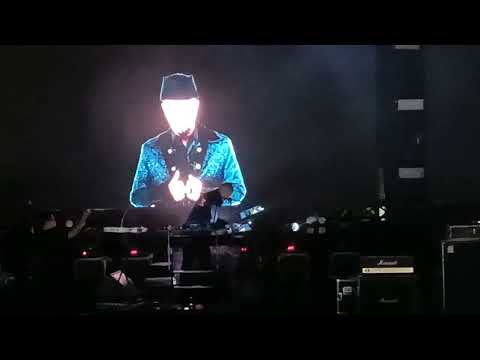 Dewa19 feat Virza - I Want to Break Free (live Palembang)