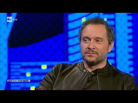 Interview with Claudio Santamaria - Cattelan is on Raidue tonight, March 23, 2023