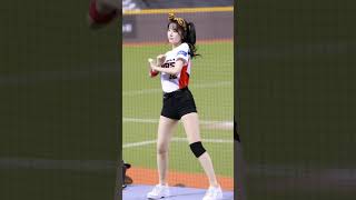 可愛すぎる韓国チアリーダー ♡ #cheerleader #かわいい #韓国チアリーダー #ショート#おすすめ #韓国 #チアリーダー #チアガール#shorts