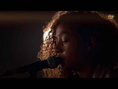 BAZ'ART SESSION'Z - STEPHANIE MARTZ - "Ena Lontan" Mary Ann Bothjohn (Cover)