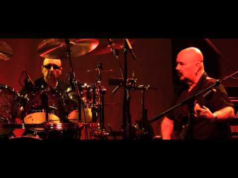 Videoclip de All My Bridges — Magnum