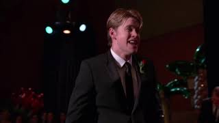 Glee - Full Performance of &quot;What Makes You Beautiful&quot; // 3x19