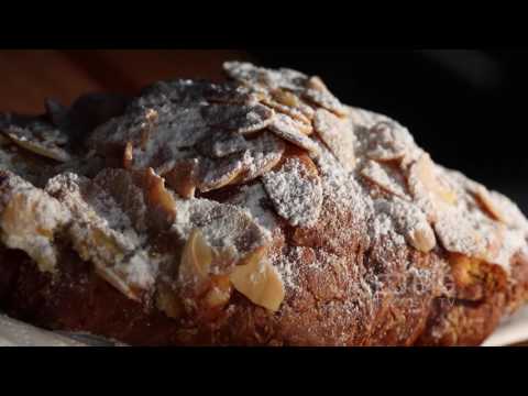 Abbots And Kinney Coffee Shop in Adelaide CBD serving muffins and cake