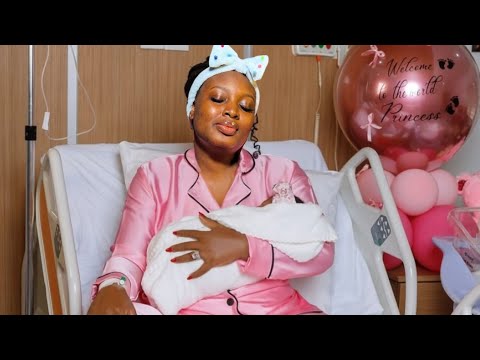 Mo Bimpe weint, als sie ihr Baby mit ihrem Ehemann Lateef Adedimeji begrüßt