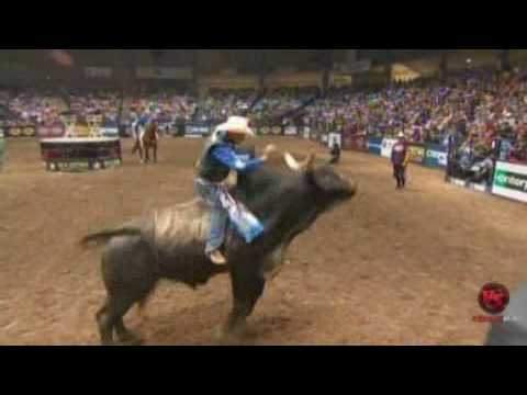 Renato Nunes vs. Chicken On A Chain