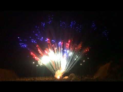 SCZF95 - 100s 30mm Red Strobe Willow with Blue & White Strobe Mines