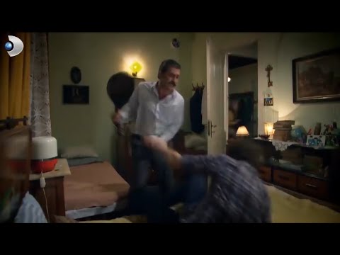 Ali Kaptan Akoru Olmayan Mandolini Metenin Kafasında Kırıyor