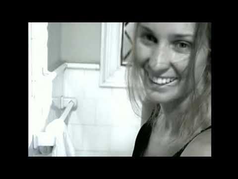 Christian Meier - Novia de nadie feat. Mikel Erentxun  (video oficial)