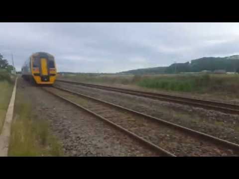 Trains at Talacre Level Crossing (Tyn Y Morfa) NWCL 30/6/16