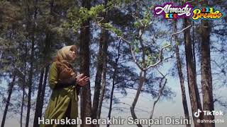 Download lagu Vanny Vabiola - Berbeza Kasta mp3