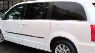 preview picture of video '2014 Chrysler Town & Country Used Cars Louisville KY'