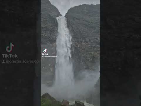 A Maravilhosa Cachoeira Casca Danta em Vargem Bonita MG