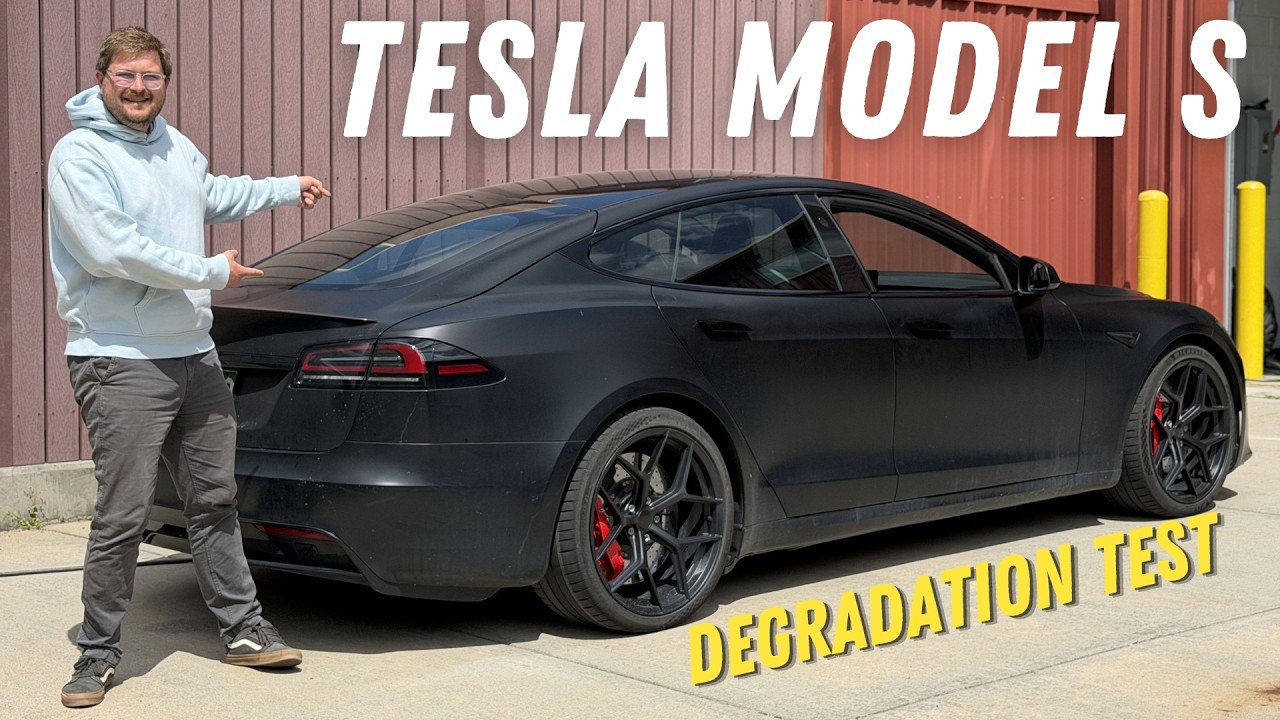 2022 Tesla Model S Plaid on a highway during a full discharge battery capacity test by Out of Spec Reviews