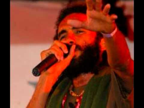 ZIONOMI - Give Praises