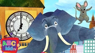 Hickory Dickory Dock (2D) | CoComelon Nursery Rhymes & Kids Songs