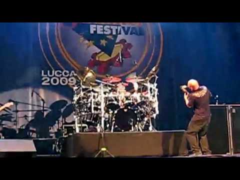 Dave Matthews Band #41 - Jeff Coffin tenor sax solo (DMB Live from Lucca, Italy)