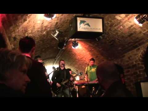 Deleted Waveform Gatherings - Morgue Itch (live @ The Cavern Club Liverpool 2007)