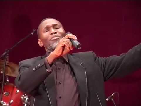 Golly Imengo et Frere Carlyto Lassa - Yaya