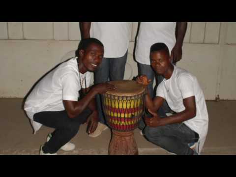 Les 10 du Zouglou - 02 Sot métier -