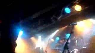 CRASHDÏET-FALLING RAIN