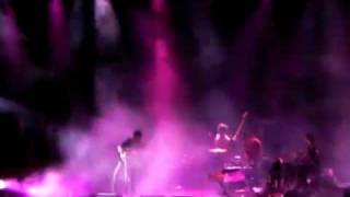 Friendly Fires - &#39;Ex Lover&#39; (Live)