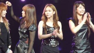 Download lagu 110930 Miss A Showcase in Singapore - Suzy Fei MENT & Min Fixing hair for Jia mp3
