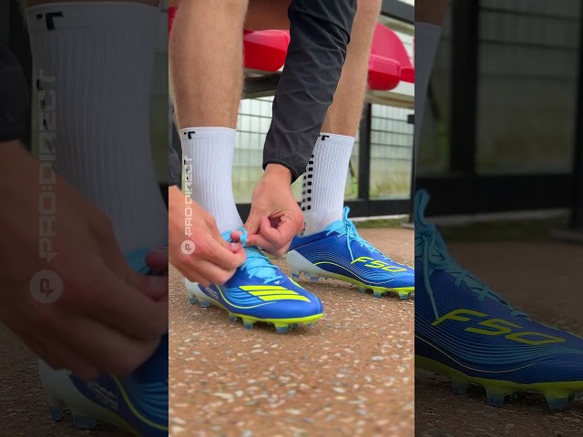 Vídeo relacionado con Adidas Unisex Adulto F50 Messi Club Firm Ground/Multi Ground Football Boots, Cloud White/Lucid Red/Silver Metallic, 43 1/3 EU