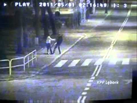 Zniszczyli flagę narodową