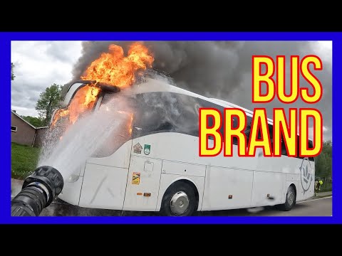Busbrand - VOLUNTEERS DUTCH FIREFIGHTERS -