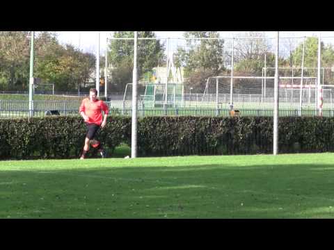 Opjestropdas 26 okt 2013 Brederodes 5 - VV De Meern 9 com 3-3 Doelpunt Joost (0-1)