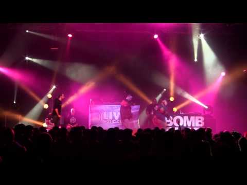 BipiemmeFreestyleContest - FINALE 2013 - OTTAVI - De Flow VS Posaman