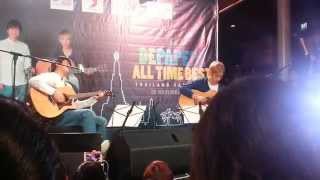 Download lagu DEPAPEPE - Kiss mp3