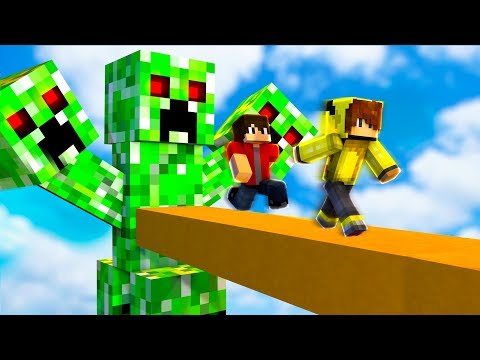 3 BAŞLI DEV CREEPER'DAN KAÇIŞ! 😱 - Minecraft